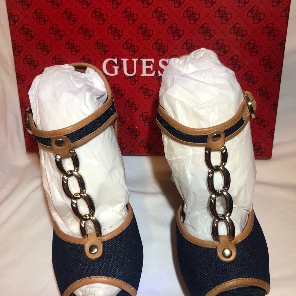 Guess dark blue fabric 8.5 M platform heels